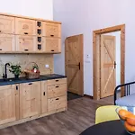 Udanypobyt Krzeptowki Potok