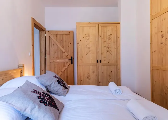 アパート Udanypobyt Krzeptowki Potok ザコパネ