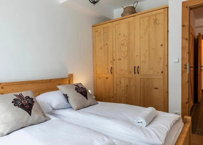 Udanypobyt Krzeptowki Potok ザコパネ