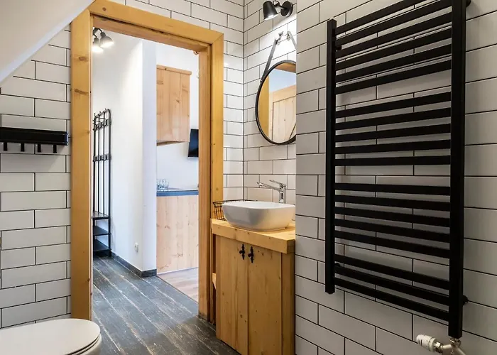 Udanypobyt Krzeptowki Potok *