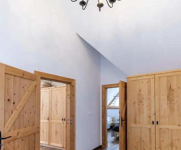 Udanypobyt Krzeptowki Potok アパート *